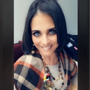 Meet your Posher, Cathy